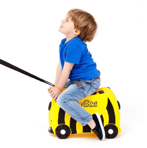 Ťahanie kufríka Trunki Včielka Bernard